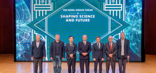 香港大学联合主持“诺贝尔英雄论坛:引领科学与未来”! - 图像