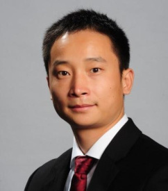 刘展术先生 Mr Francis Liu