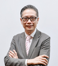 Dr  Eric Tsang