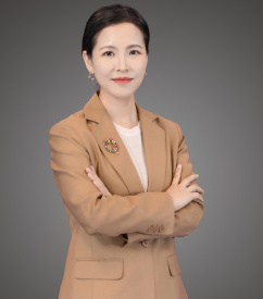 郭小言女士 Ms Georgia Guo