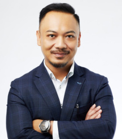 叶佳仁先生 Mr Chris Yap